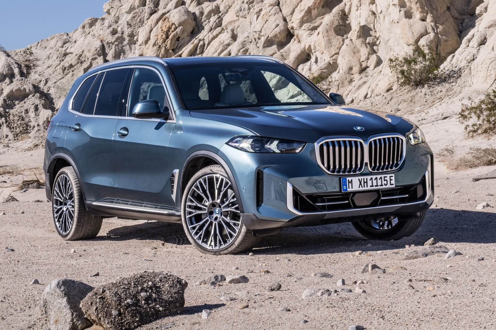 The 2024 BMW X5: Redesign & Revamped