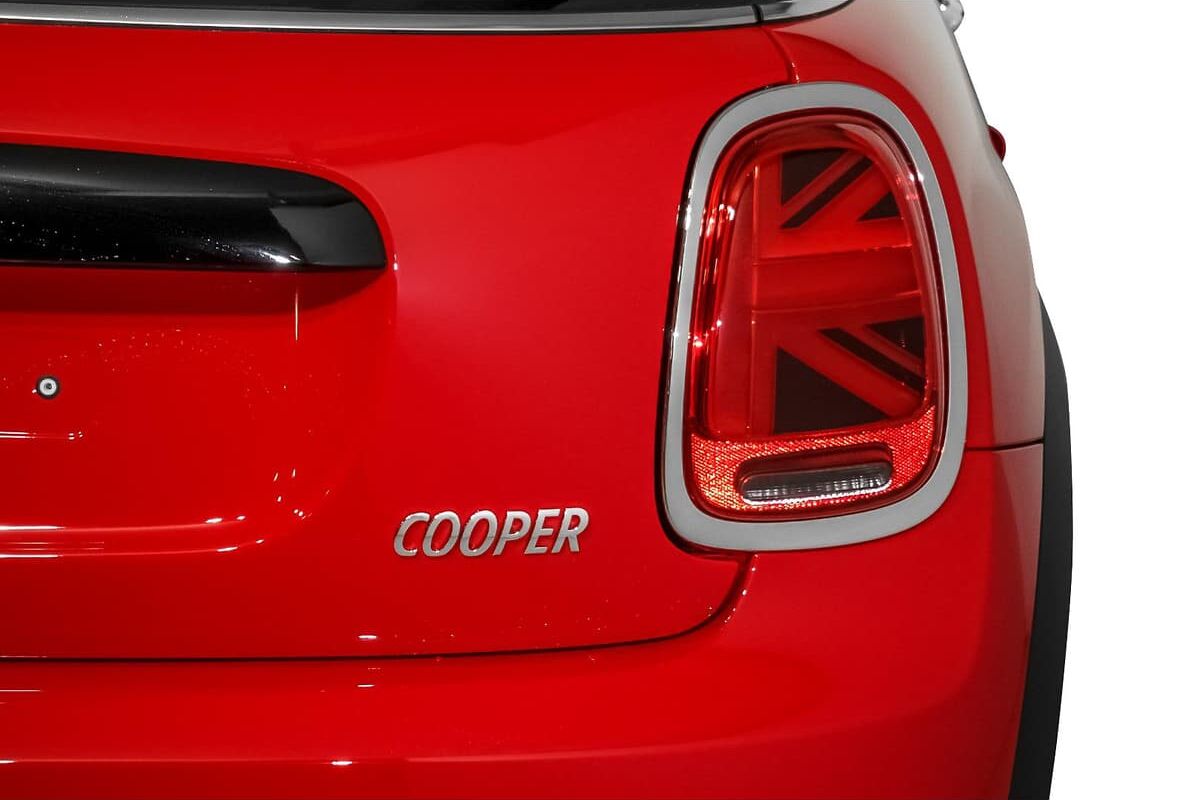 2023 MINI Hatch Cooper Classic Plus Auto