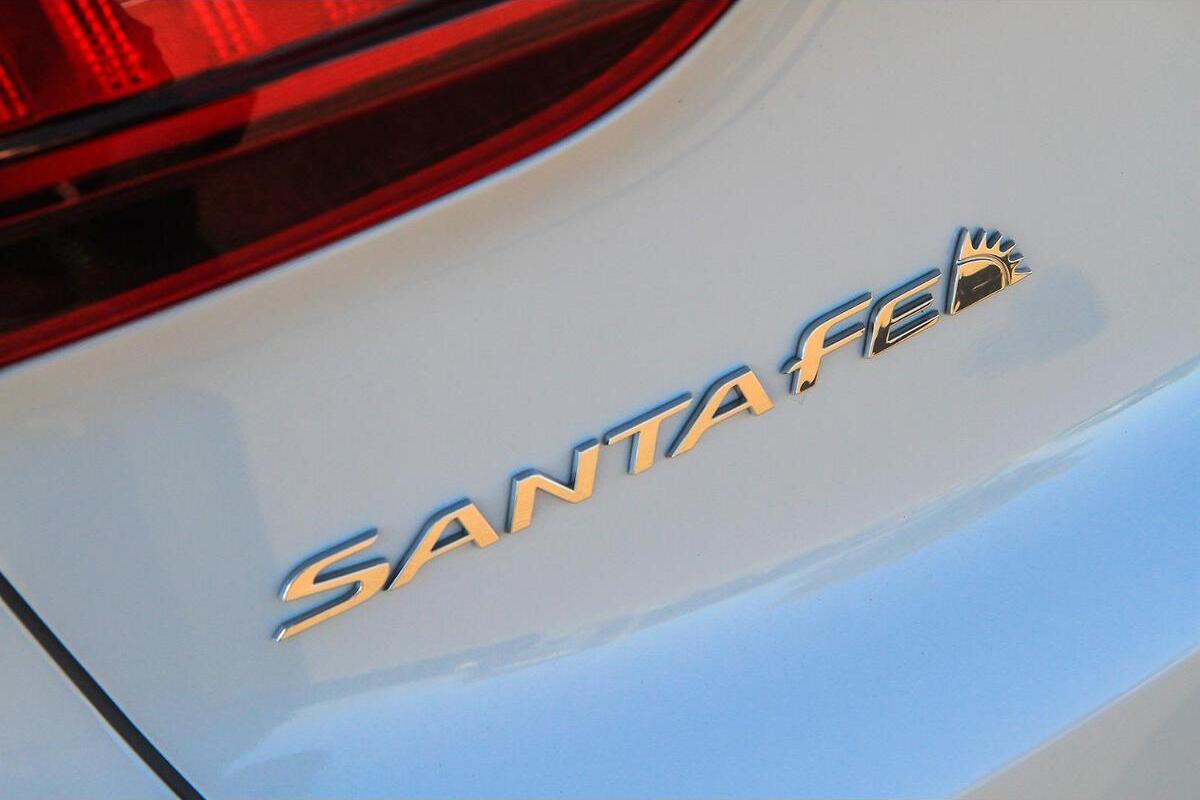 2023 Hyundai Santa Fe Elite Auto 4x4 MY23