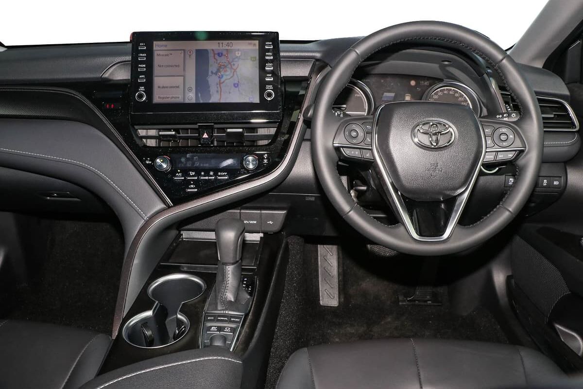 2023 Toyota Camry SX Auto