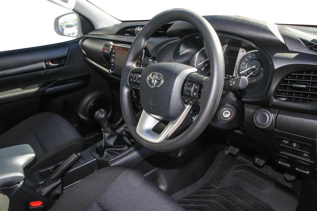 2023 Toyota Hilux Workmate Manual 4x4 Double Cab