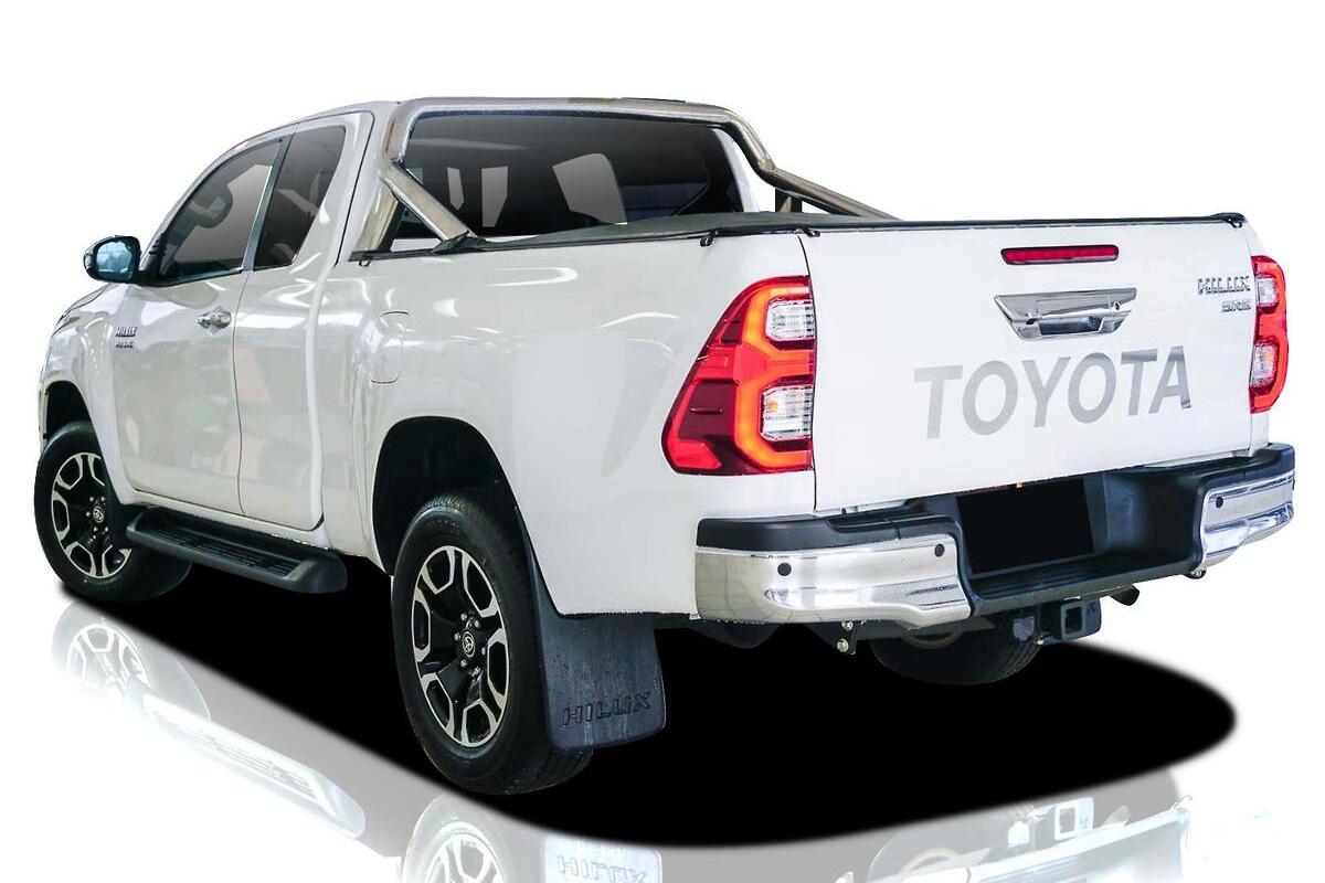 2023 Toyota Hilux SR5 Auto 4x4