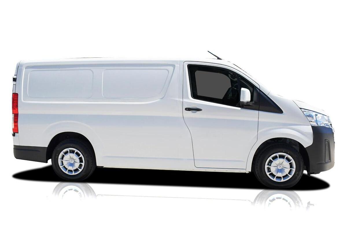 2025 Toyota Hiace LWB Auto