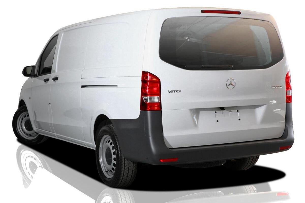 2023 Mercedes-Benz Vito 111CDI LWB Manual