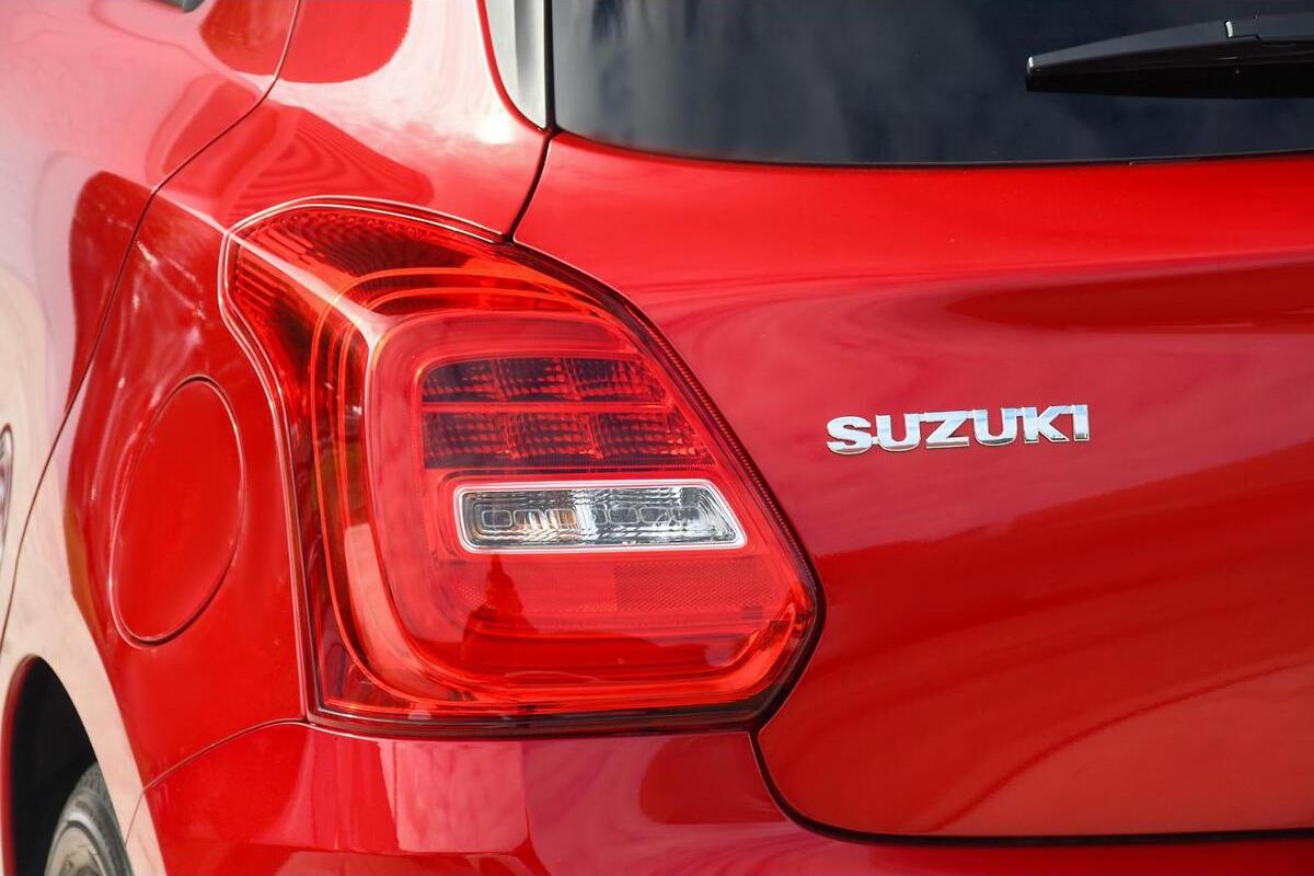 2024 Suzuki Swift GL Auto
