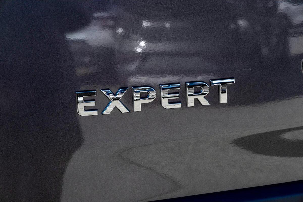 2023 Peugeot Expert Pro Long Auto