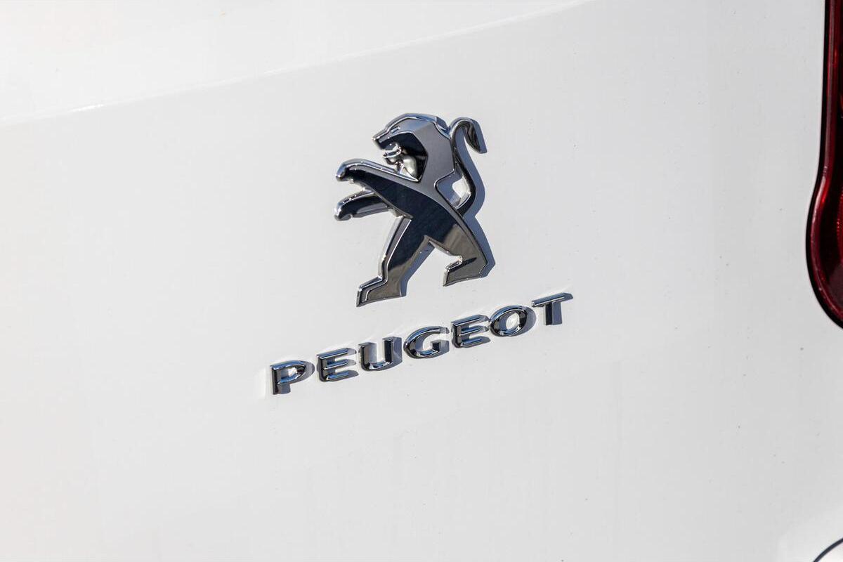 2023 Peugeot Partner Premium LWB Auto MY23