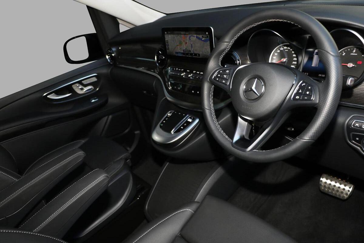 2024 Mercedes-Benz V-Class V250 d Medium Wheelbase Auto