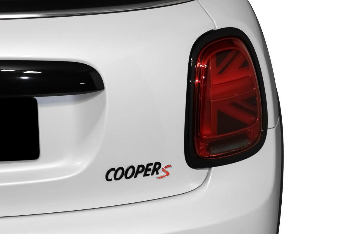 2024 MINI Hatch Cooper S Classic Auto
