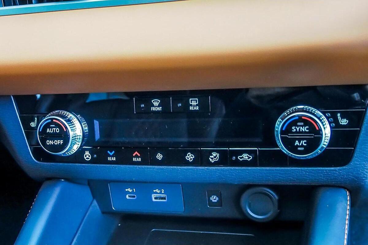 2025 Mitsubishi Outlander Exceed Tourer ZM Auto AWD MY24