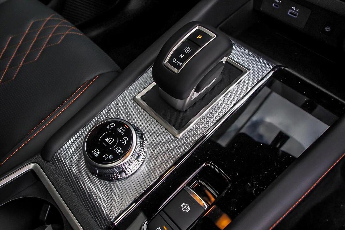 2025 Mitsubishi Outlander Exceed Tourer ZM Auto AWD MY24