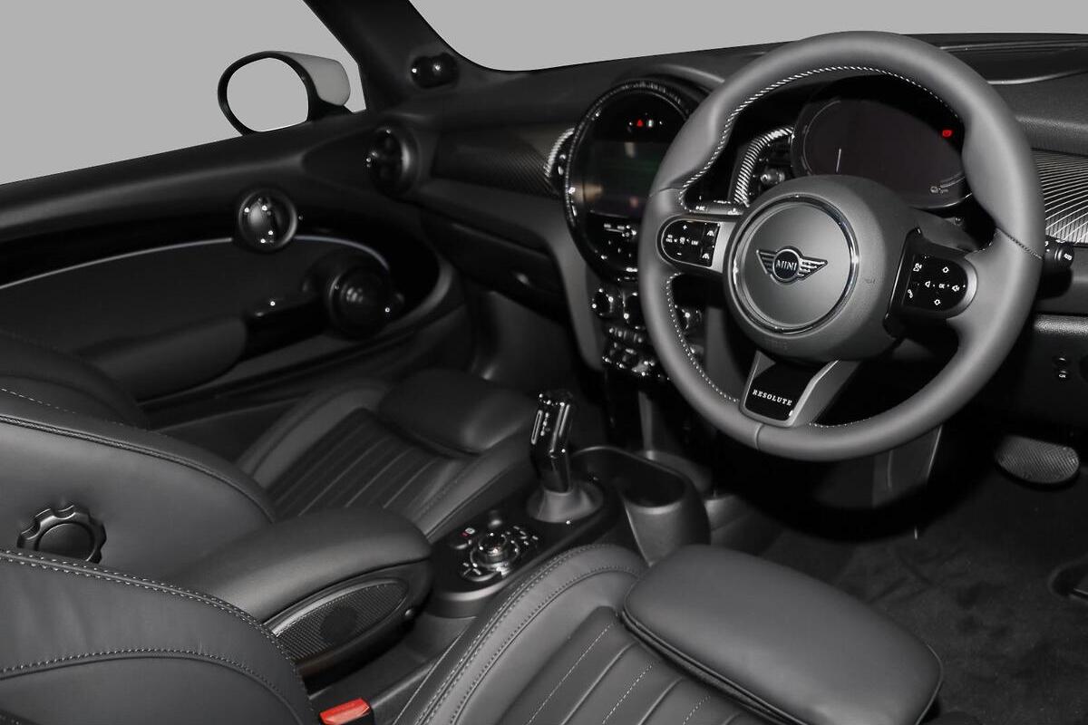 2023 MINI Hatch Cooper SE Resolute Auto