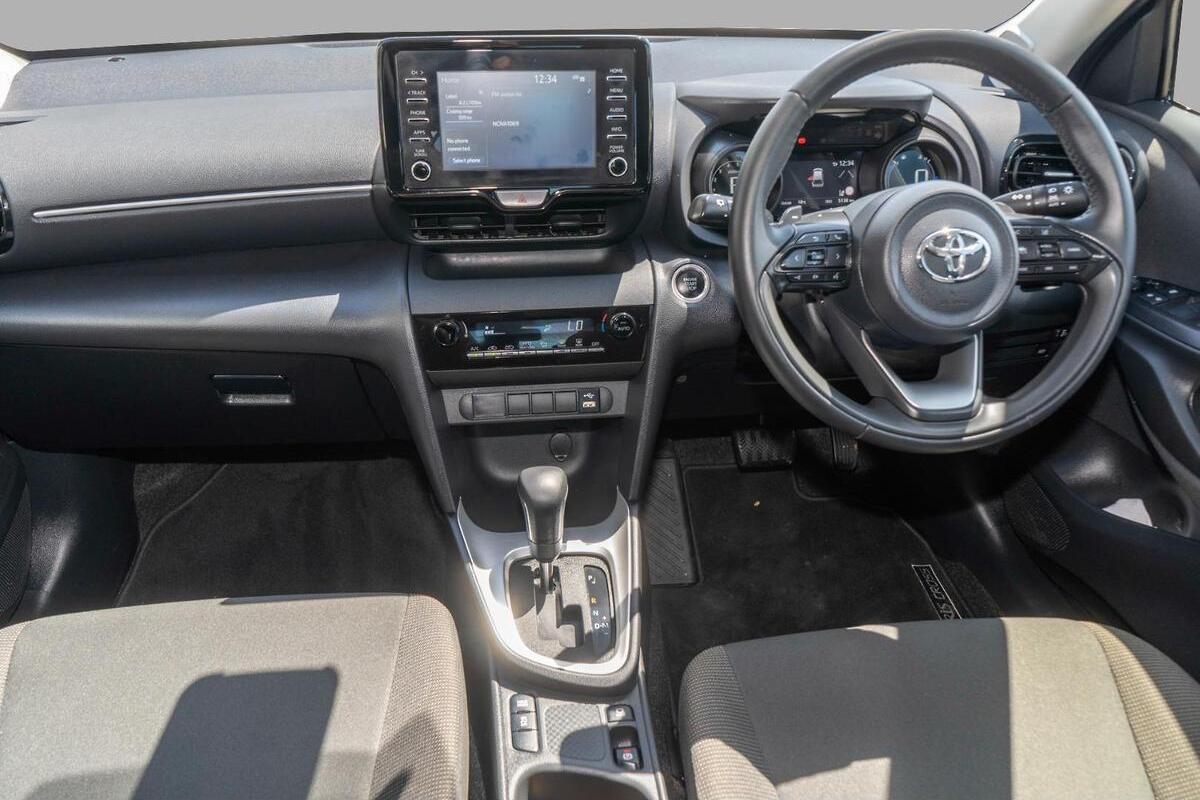 2023 Toyota Yaris Cross GX Auto AWD