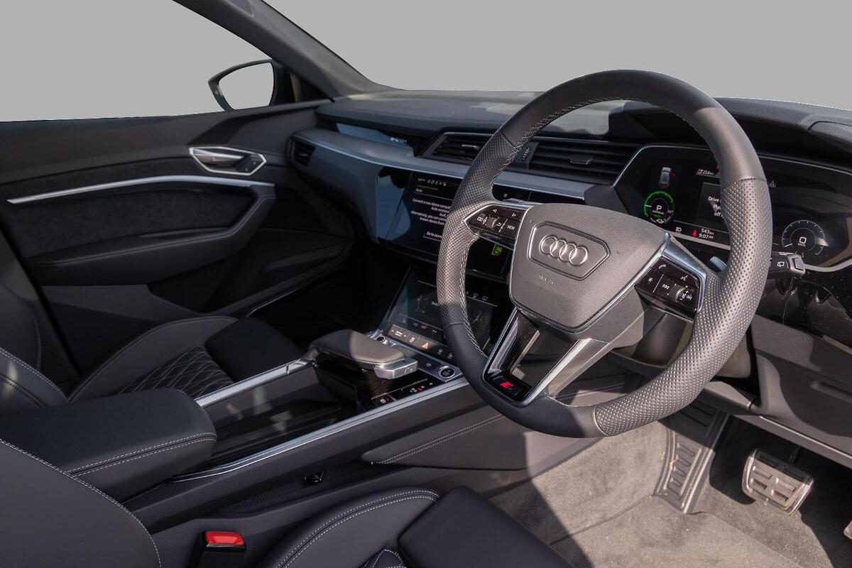 2023 Audi Q8 e-tron 55 Launch Edition Auto quattro MY24