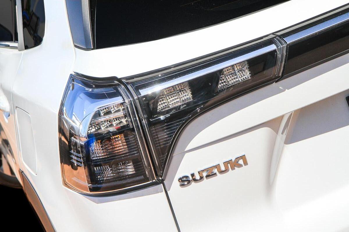 2023 Suzuki S-Cross Plus Auto