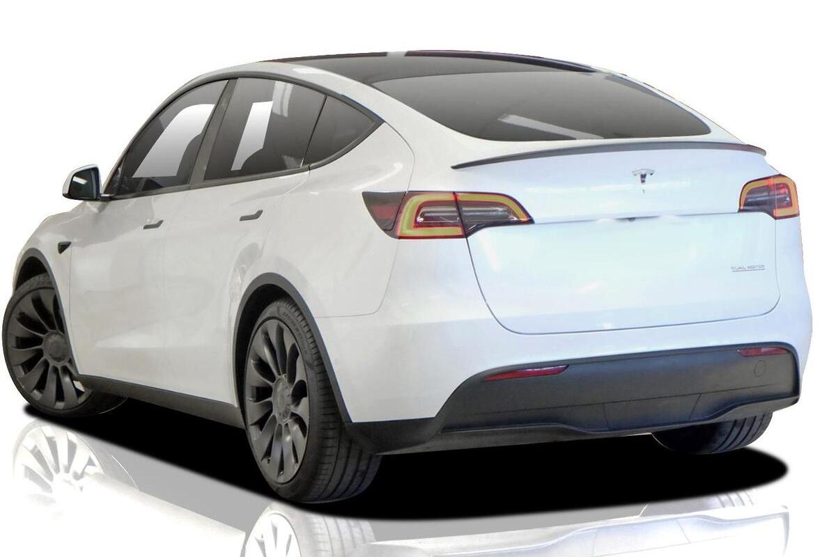 2024 Tesla Model Y Performance Auto AWD