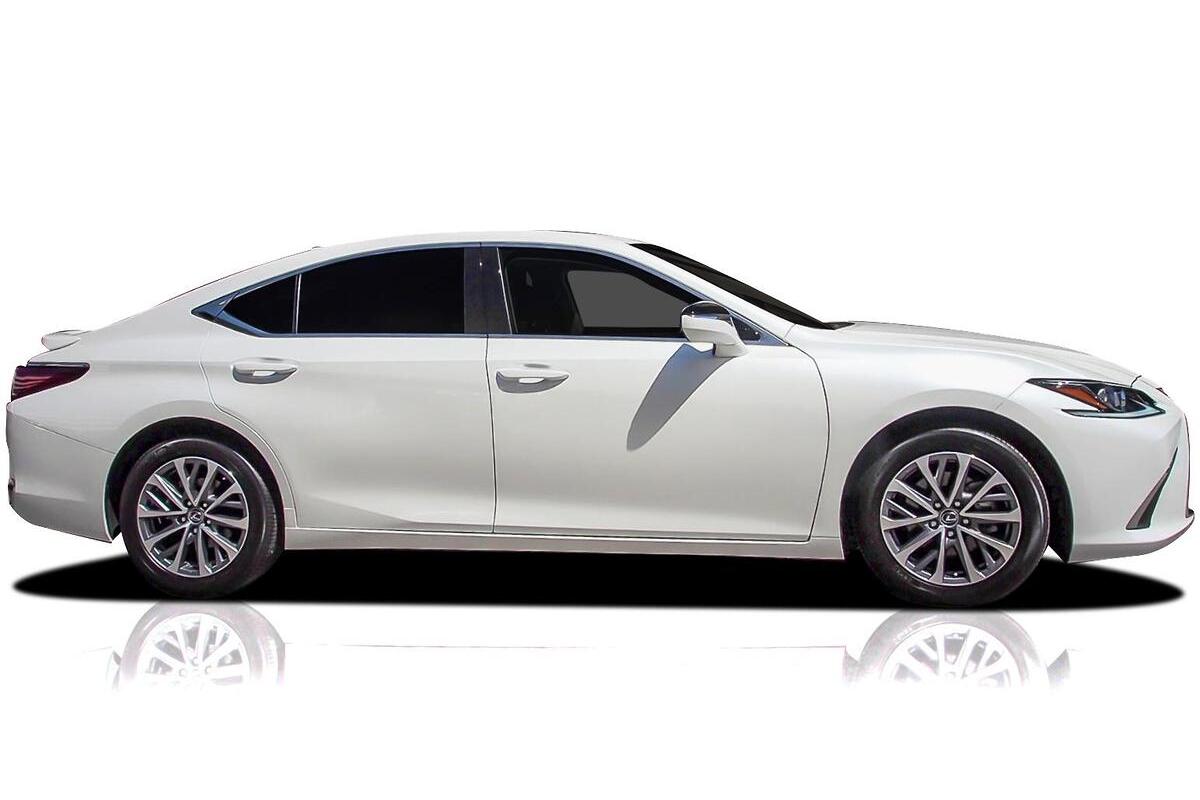2024 Lexus ES ES300h Luxury Auto