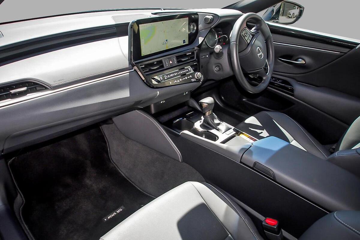 2024 Lexus ES ES300h Luxury Auto