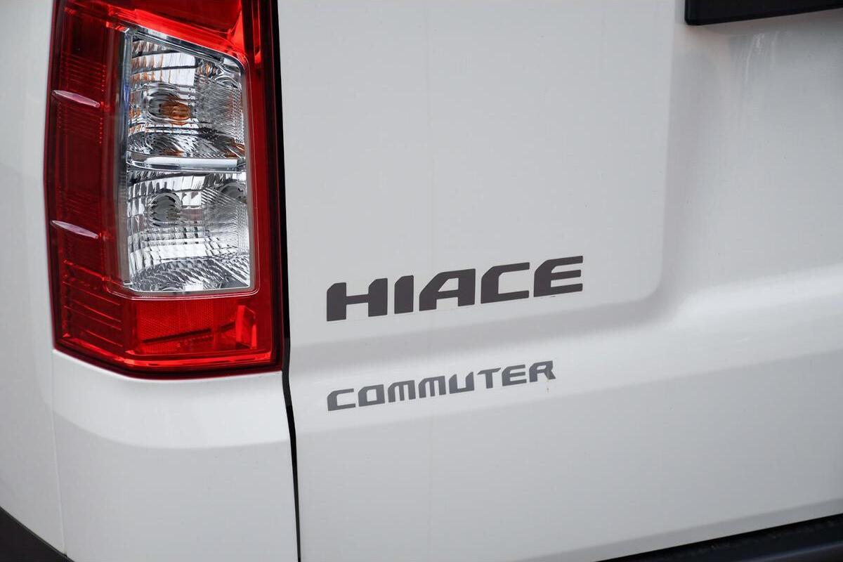 2024 Toyota Hiace Commuter Super LWB Auto