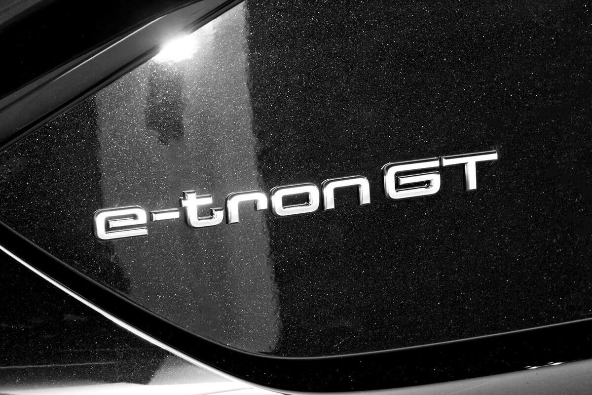 2024 Audi e-tron GT Auto e-quattro MY24