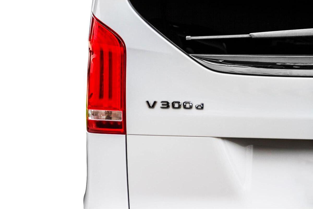 2024 Mercedes-Benz V-Class V300 d AMG Avantgarde Medium Wheelbase Auto