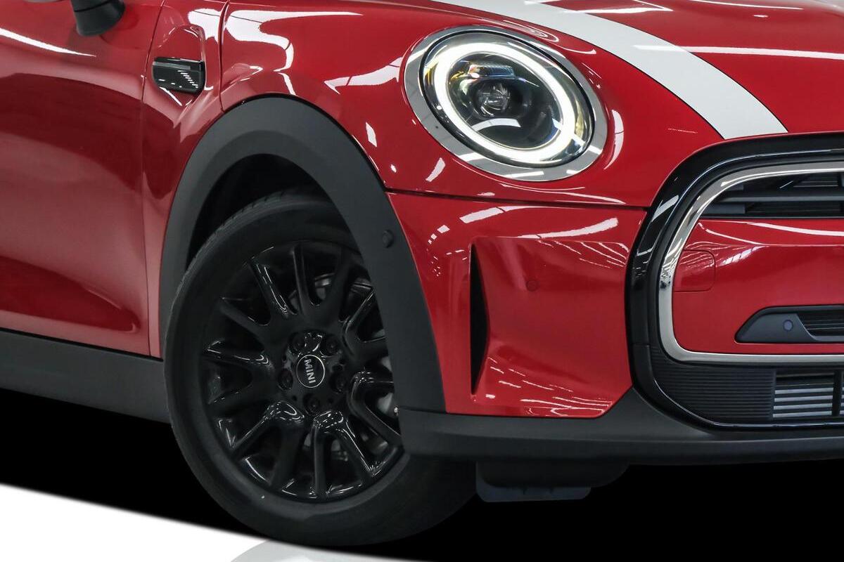 2024 MINI Hatch Cooper Classic Auto