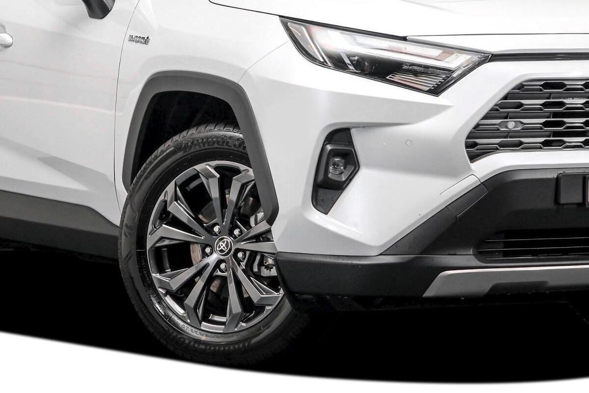 2024 Toyota RAV4 GXL Auto eFour