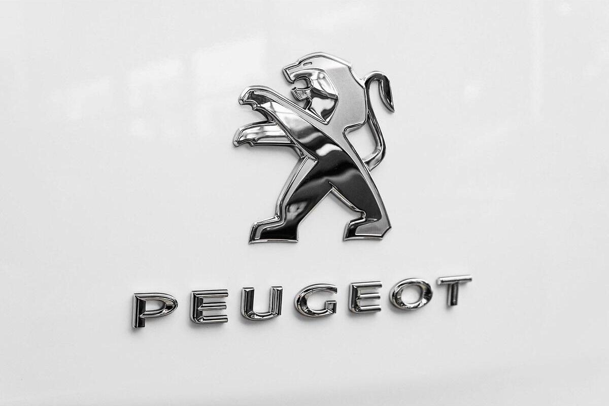 2024 Peugeot Expert Premium Long Auto