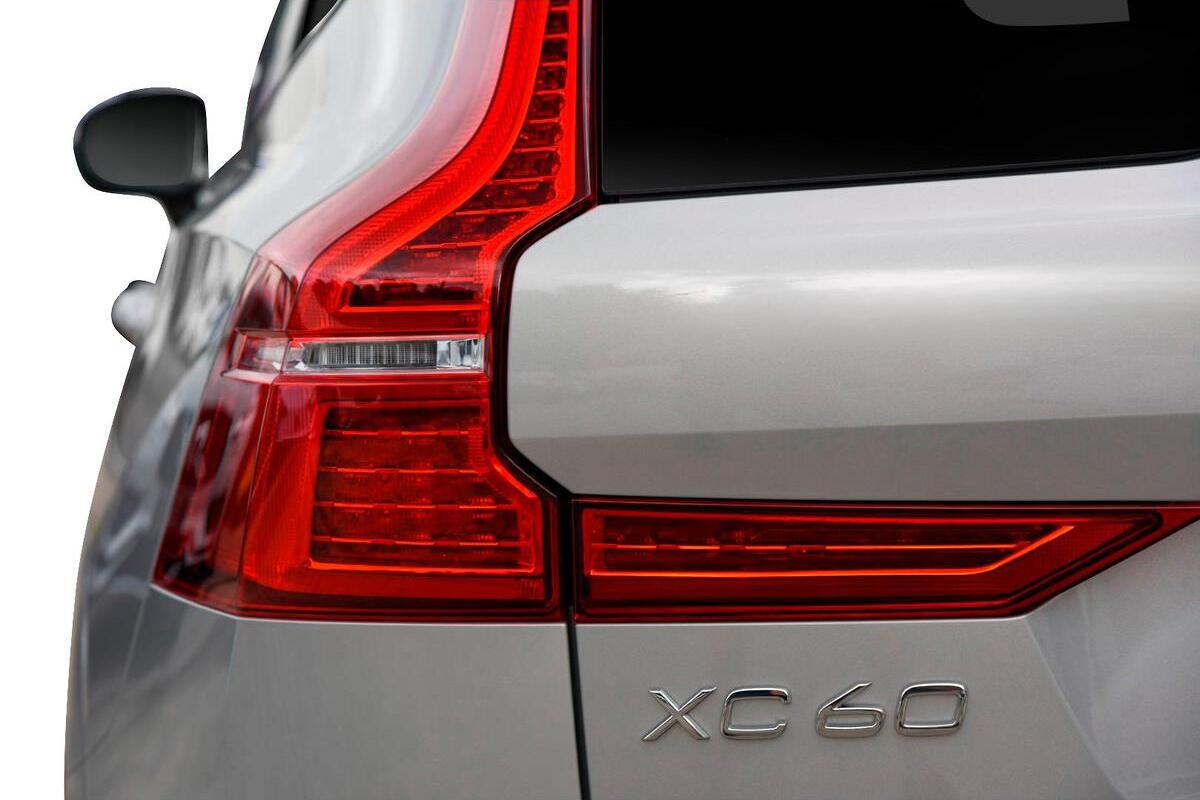 2024 Volvo XC60 Plus T8 Plug-In Hybrid Auto AWD MY25