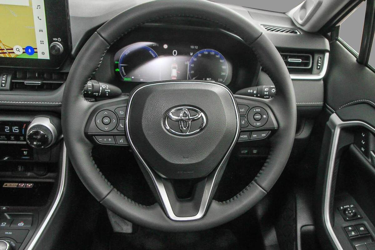 2024 Toyota RAV4 Cruiser Auto eFour