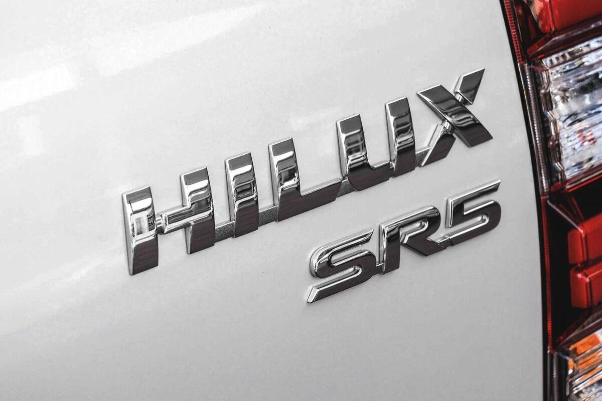 2024 Toyota Hilux SR5 48V Auto 4x4 Double Cab