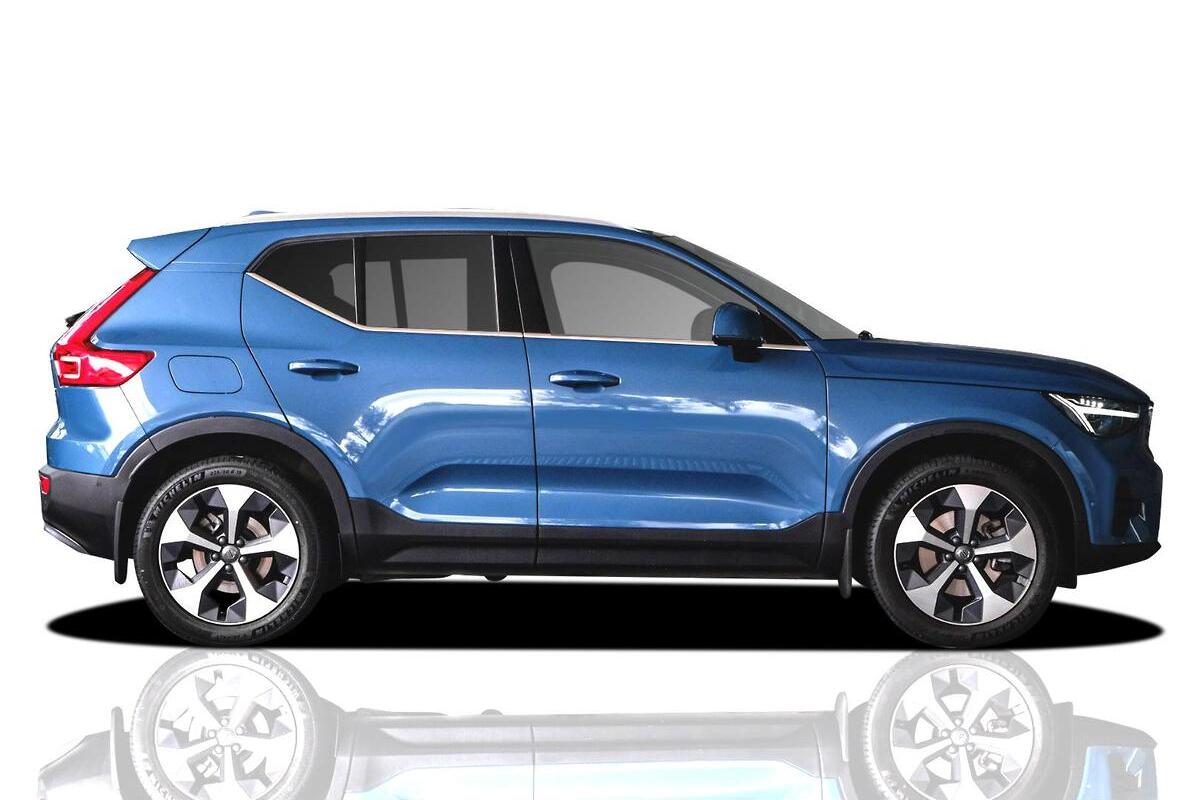 2024 Volvo XC40 Ultra B4 Bright Auto AWD MY25