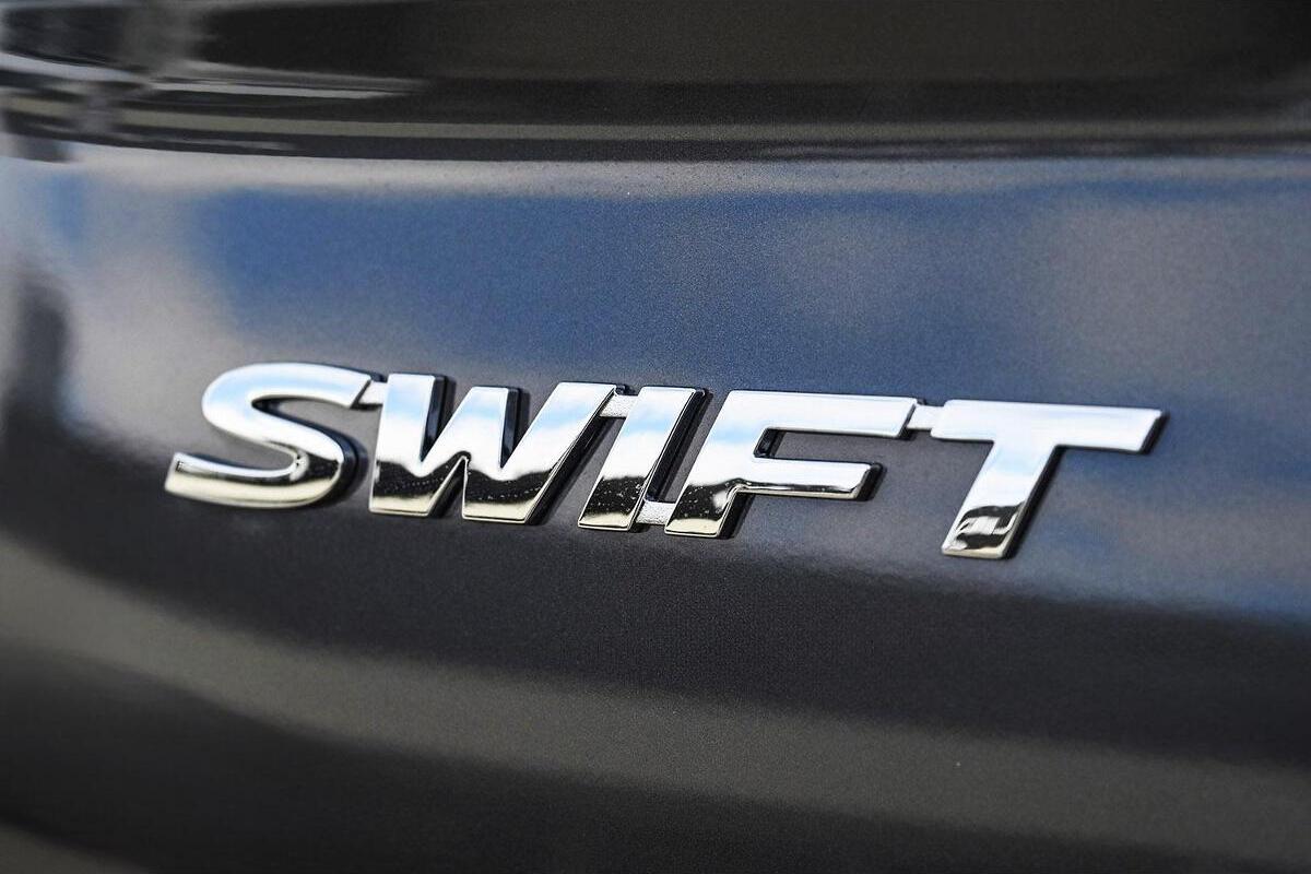 2024 Suzuki Swift Hybrid GLX Auto