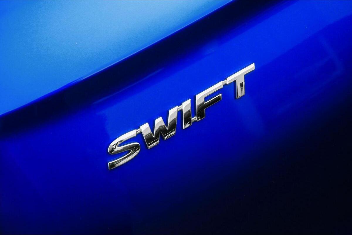 2024 Suzuki Swift Hybrid Auto