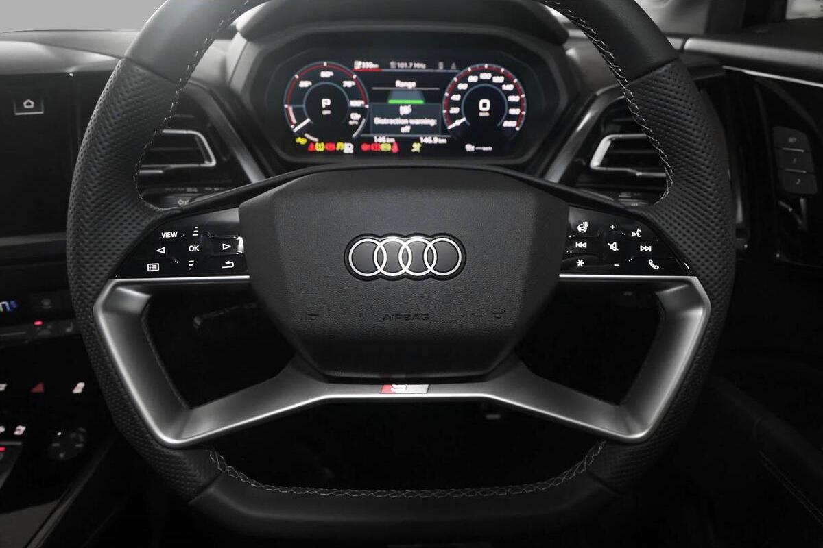 2025 Audi Q4 e-tron 55 Auto e-quattro MY25