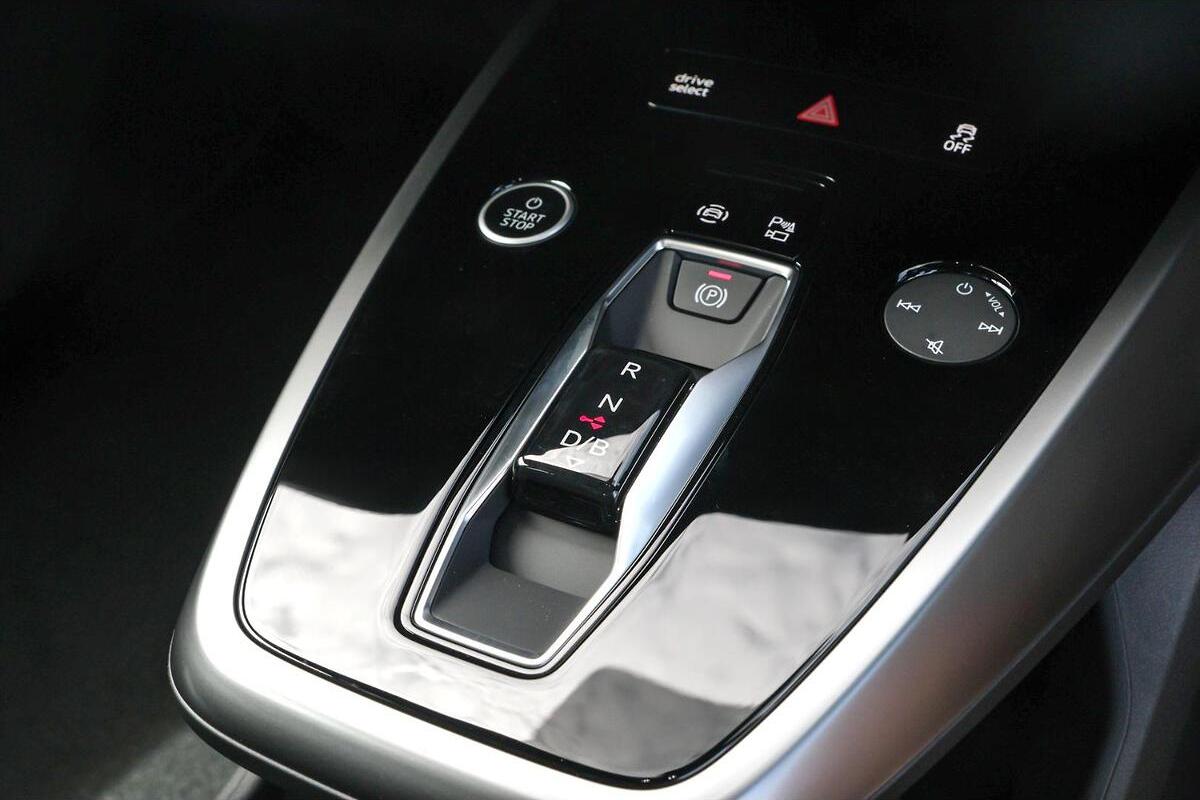 2025 Audi Q4 e-tron 45 Auto MY25